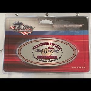 NWT Busted Knuckle trailer hitch